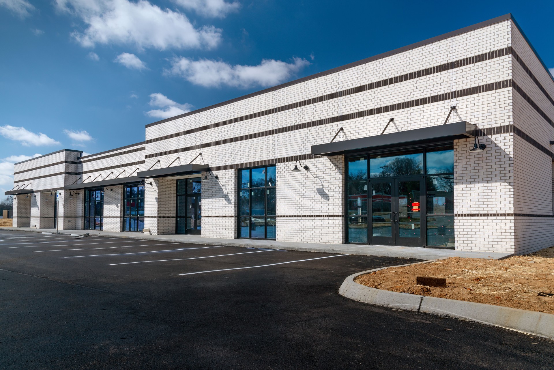 Bright New Retail Strip Center Under Construction